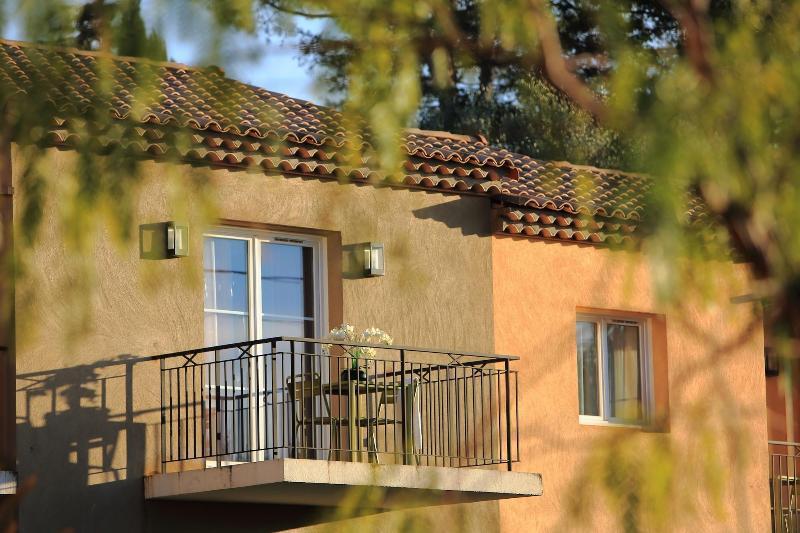 Adonis Mougins Aparthotel Ngoại thất bức ảnh