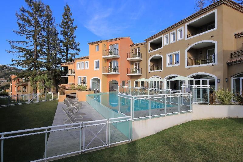 Adonis Mougins Aparthotel Ngoại thất bức ảnh
