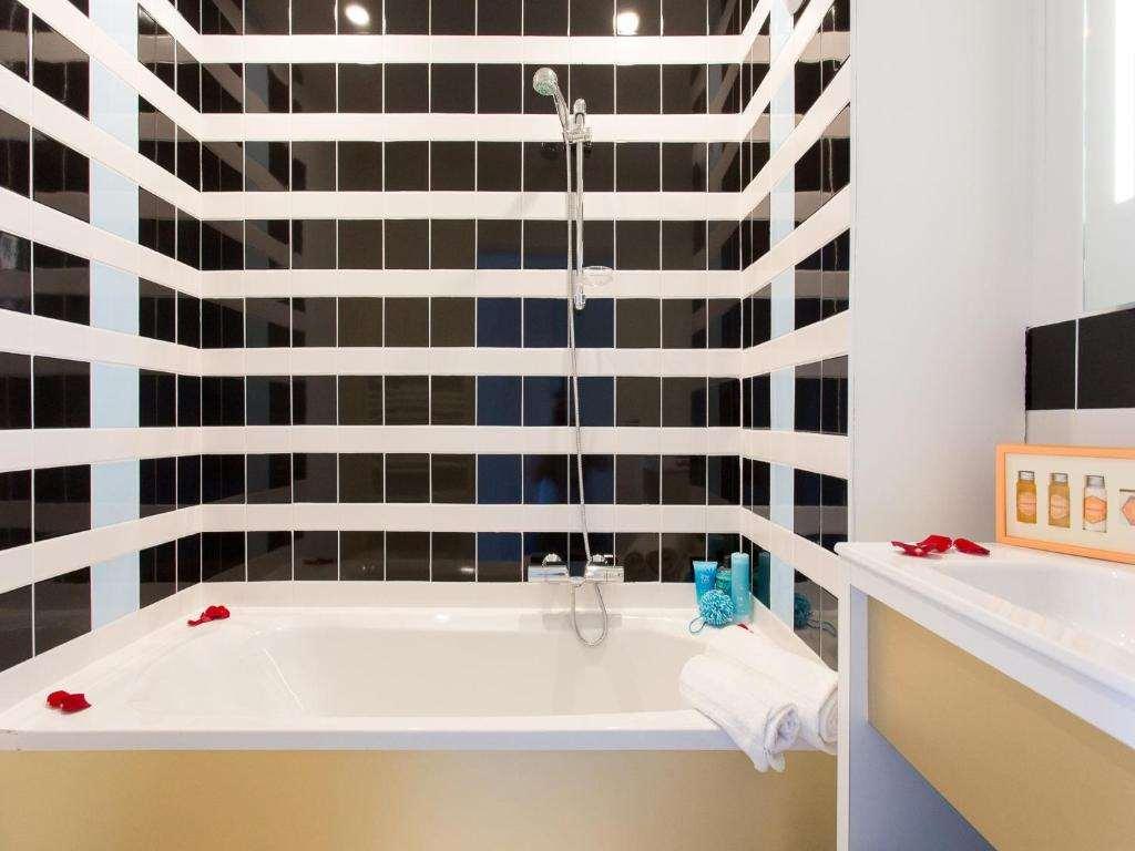 Adonis Mougins Aparthotel Phòng bức ảnh